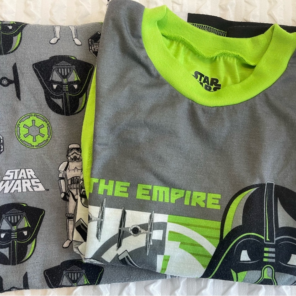 Star Wars boy’s pajamas size 12